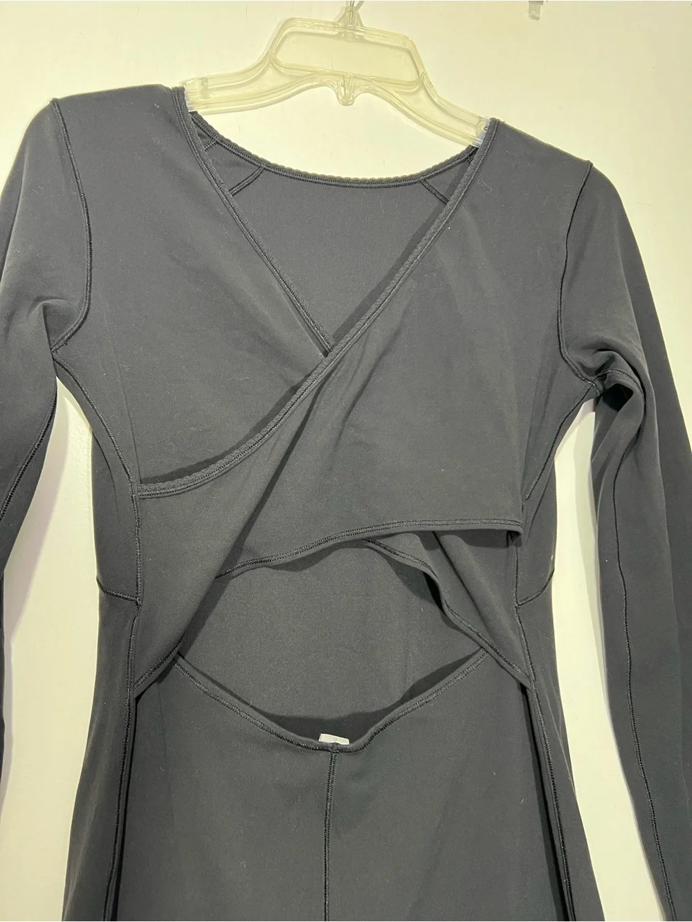 Lululemon black Contour Dress *Nulu size 6